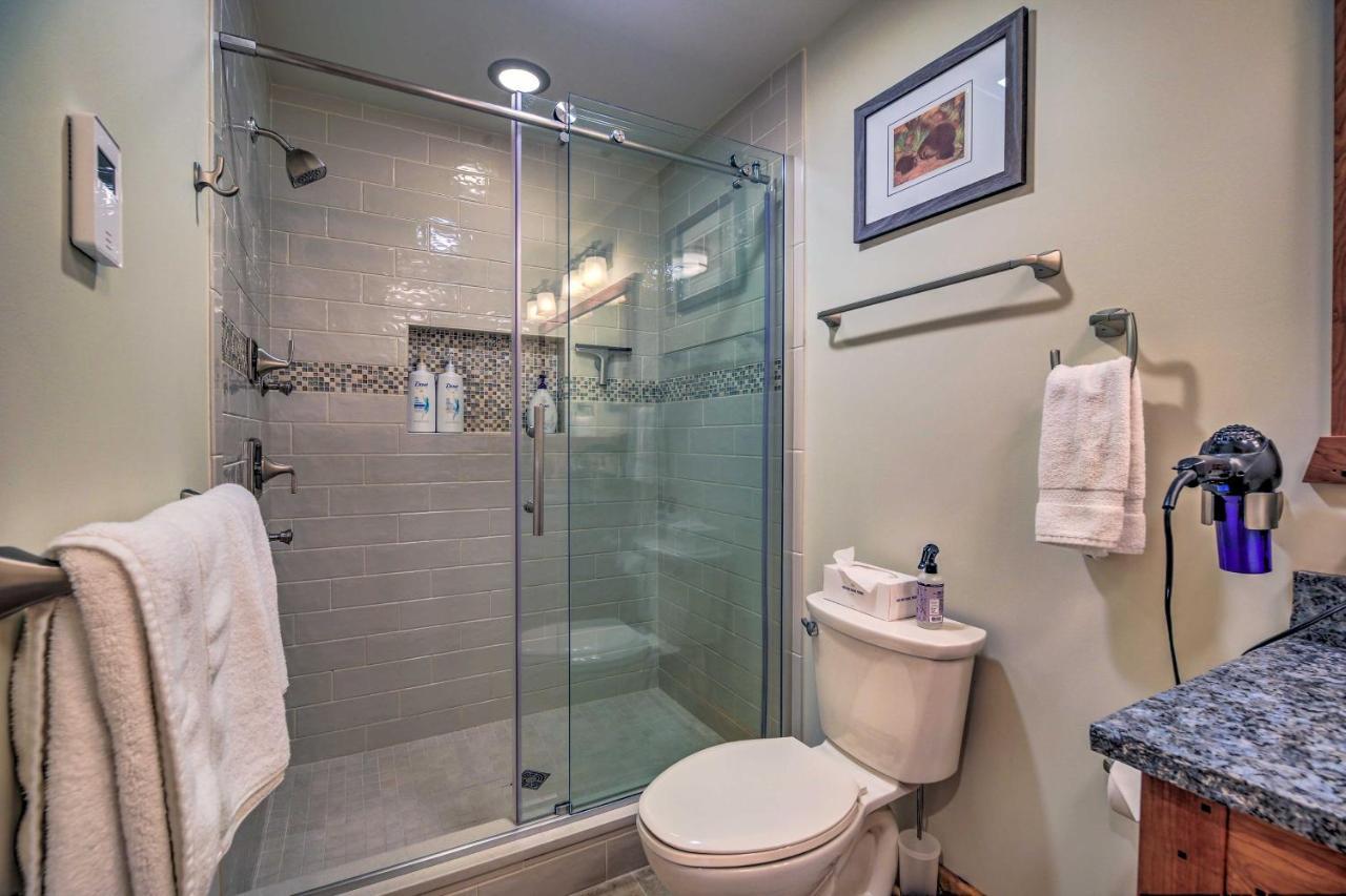 Lake Placid Gem With Patio And Views Less Than 1 Mi To Beach! Eksteriør billede
